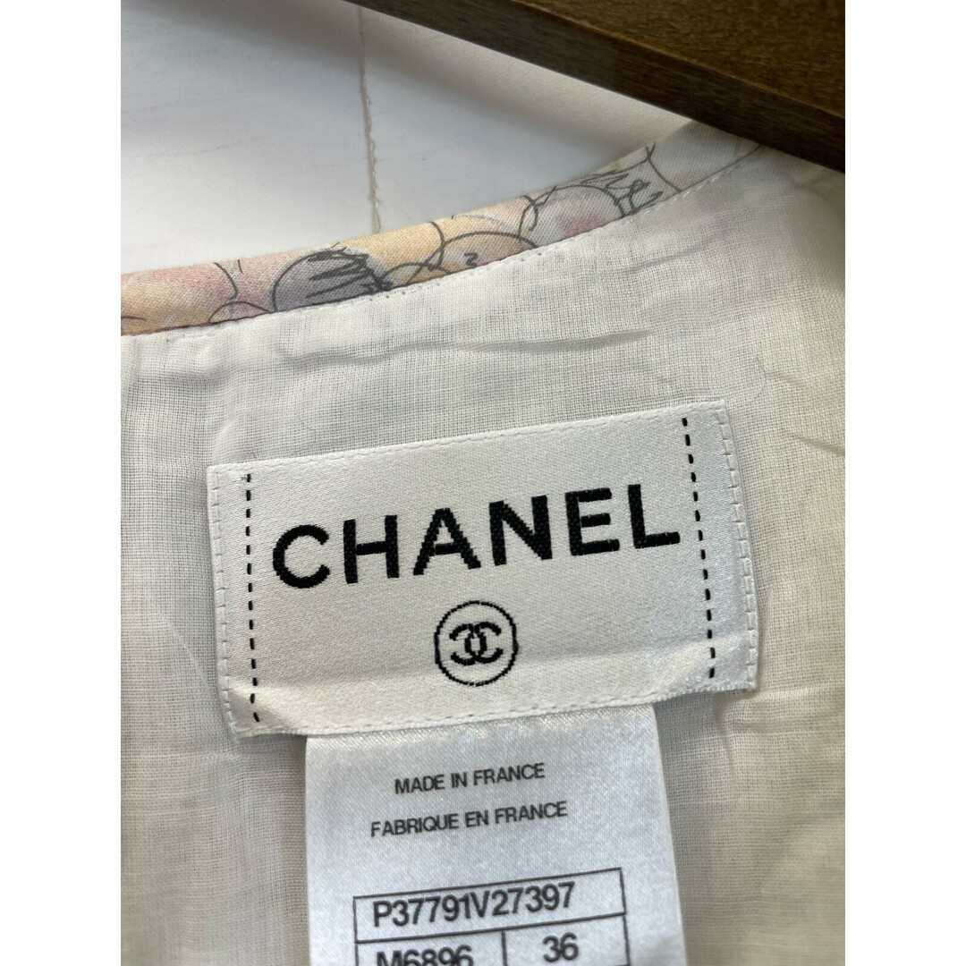 CHANEL(シャネル)のシャネル P37791 V27397 ﾌﾗﾜｰﾌﾟﾘﾝﾄ ﾉｰｽﾘｰﾌﾞﾁｭﾆｯｸ 36 レディースのワンピース(その他)の商品写真