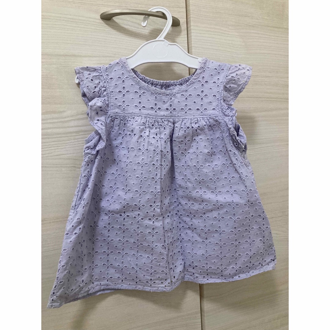 GU(ジーユー)のGU トップス  キッズ/ベビー/マタニティのキッズ服女の子用(90cm~)(Tシャツ/カットソー)の商品写真