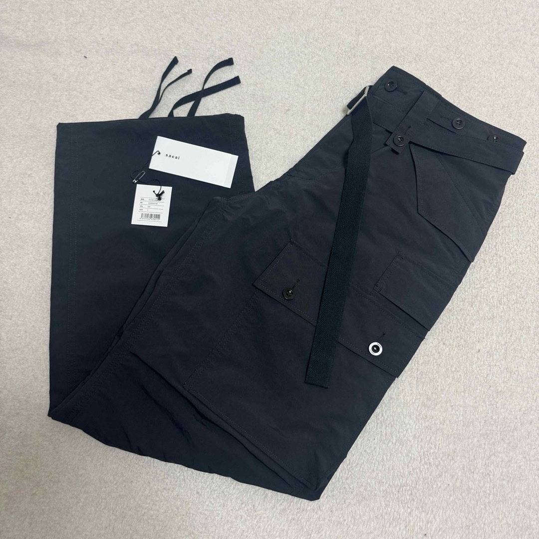 sacai(サカイ)のsacai サカイ cargo pants カーゴパンツ 3 黒 メンズのパンツ(ワークパンツ/カーゴパンツ)の商品写真