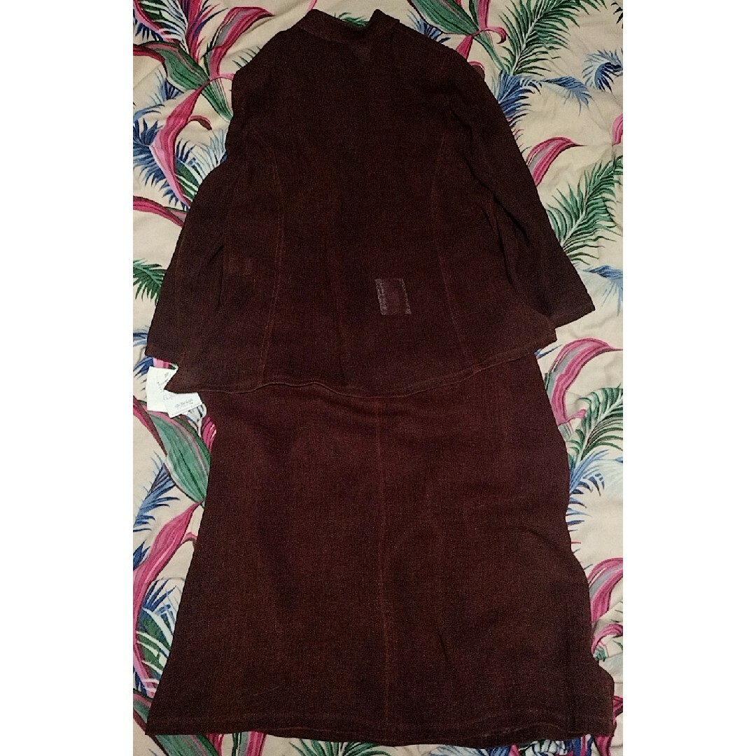 MISSEL(ミゼール)の未使用♥新品♥MISSEL♥セットアップ♥ジャケット♥シアー♥ロングスカート♥赤 レディースのフォーマル/ドレス(スーツ)の商品写真