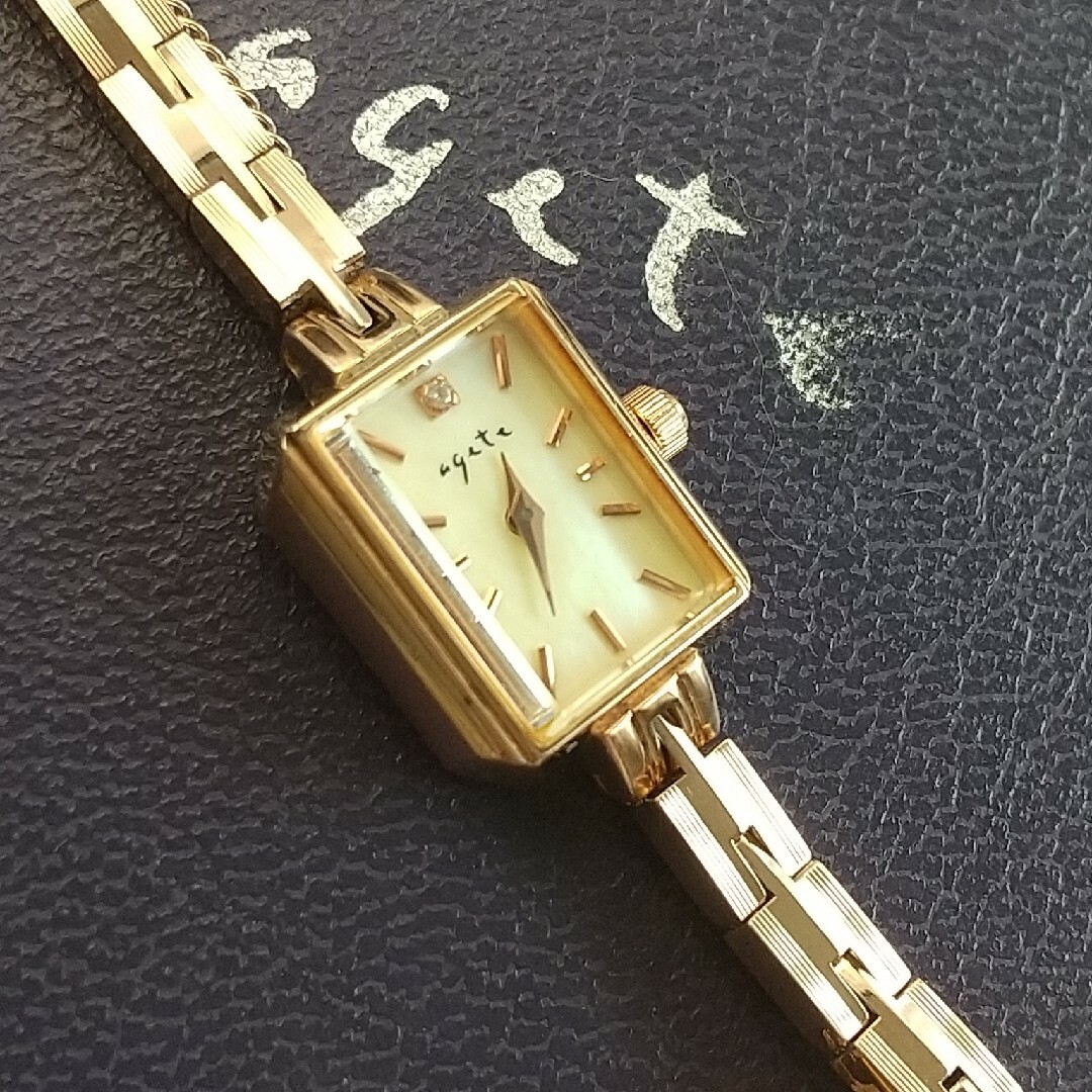agete(アガット)のアガット腕時計 agete 美品 シェル 2Pダイヤ レディースブレスクォーツ レディースのファッション小物(腕時計)の商品写真