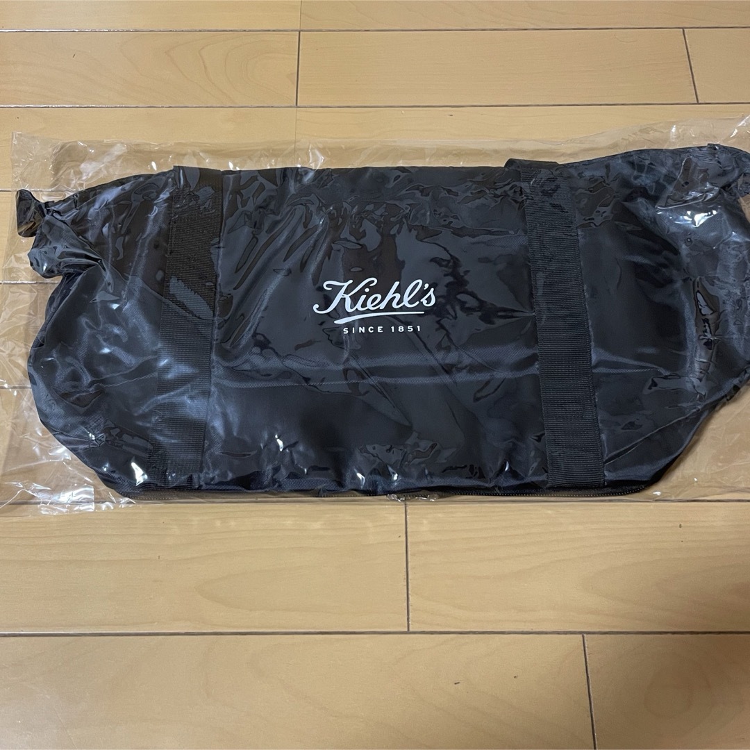 Kiehl's(キールズ)の新品　キールズ ノベルティ オリジナル　キャリーオンバッグ  旅行バッグ レディースのバッグ(ボストンバッグ)の商品写真