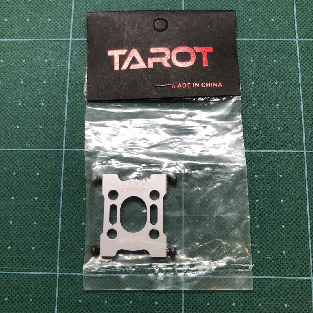 【未開封】TAROT  450PRO メタル モーター マウント　ラジコン　ヘリ エンタメ/ホビーのおもちゃ/ぬいぐるみ(ホビーラジコン)の商品写真