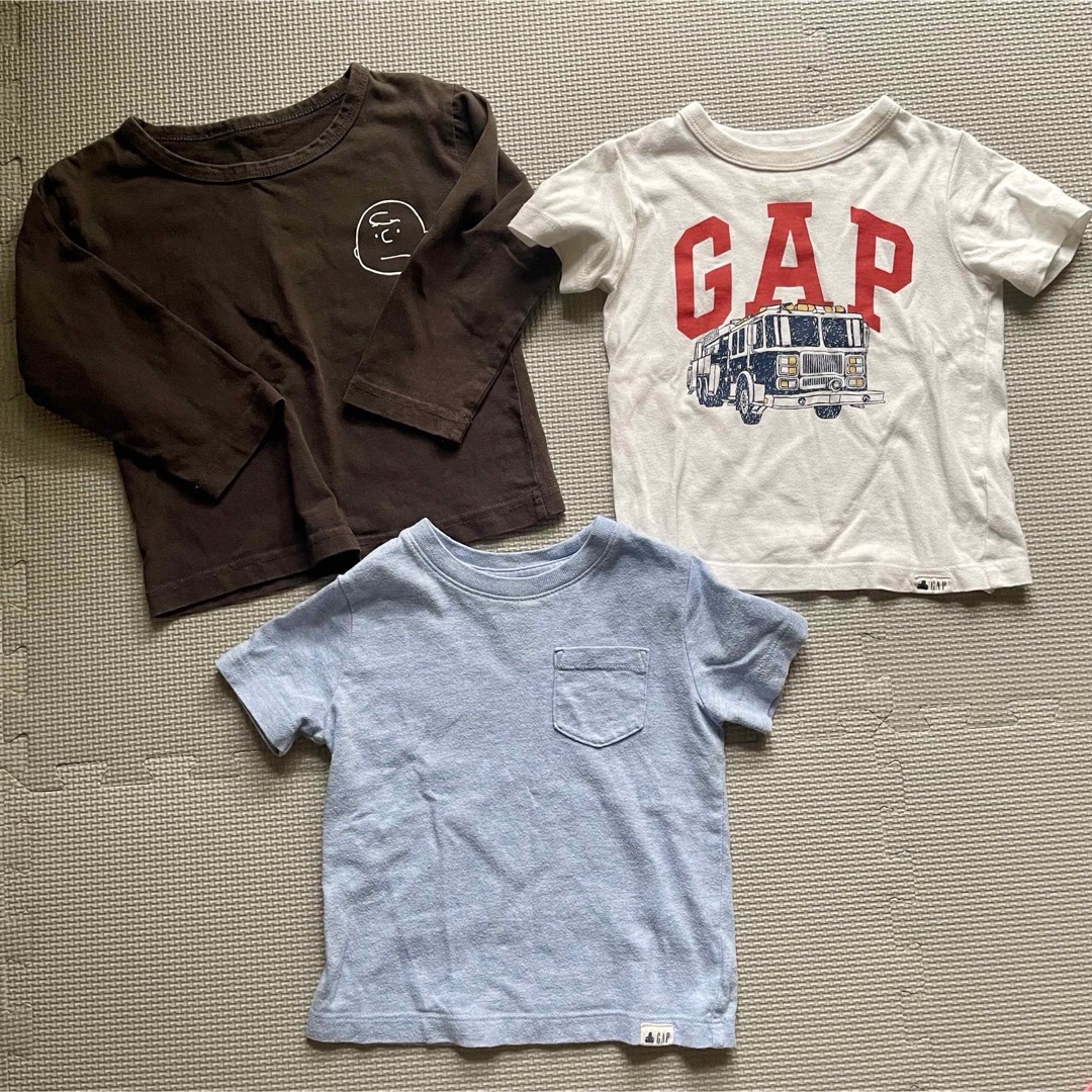 GAP(ギャップ)のGAPベビー　半袖Tシャツ２枚　80相当18month チャーリーブラウン　90 キッズ/ベビー/マタニティのベビー服(~85cm)(Ｔシャツ)の商品写真