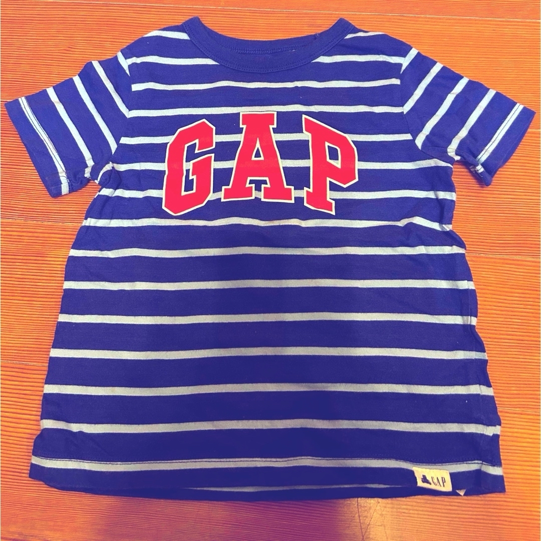 GAP Kids(ギャップキッズ)のGAP Tシャツ　100cm キッズ/ベビー/マタニティのキッズ服男の子用(90cm~)(Tシャツ/カットソー)の商品写真