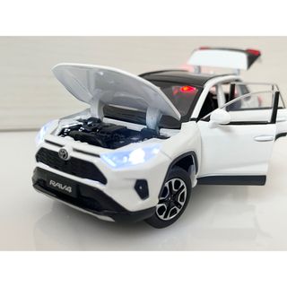 《新品》1:32 トヨタ ラブ4 ミニカー(ミニカー)