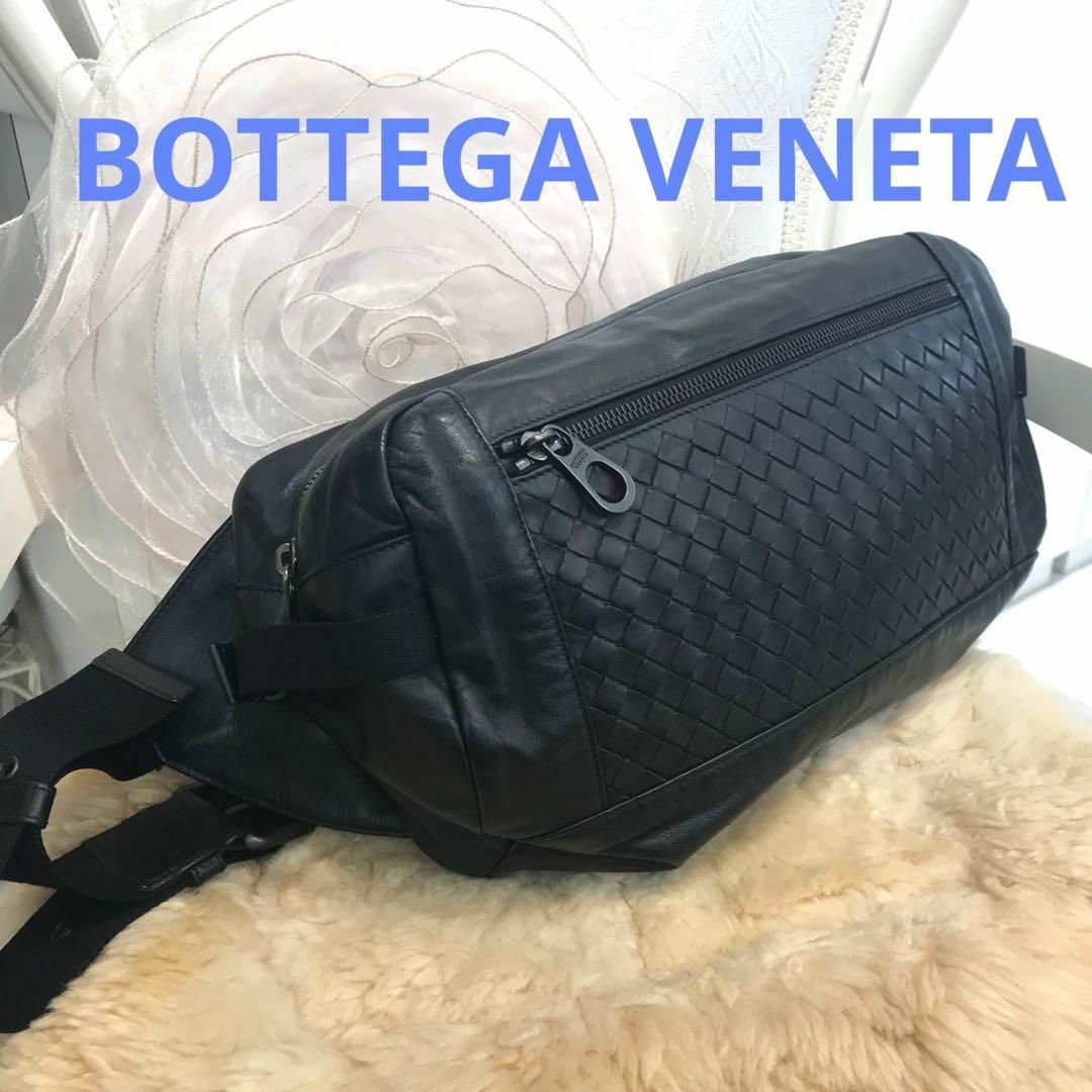 Bottega Veneta(ボッテガヴェネタ)の☆美品☆BOTTEGA VENETA　イントレチャート　ウエストバッグ　ボディー メンズのバッグ(ボディーバッグ)の商品写真