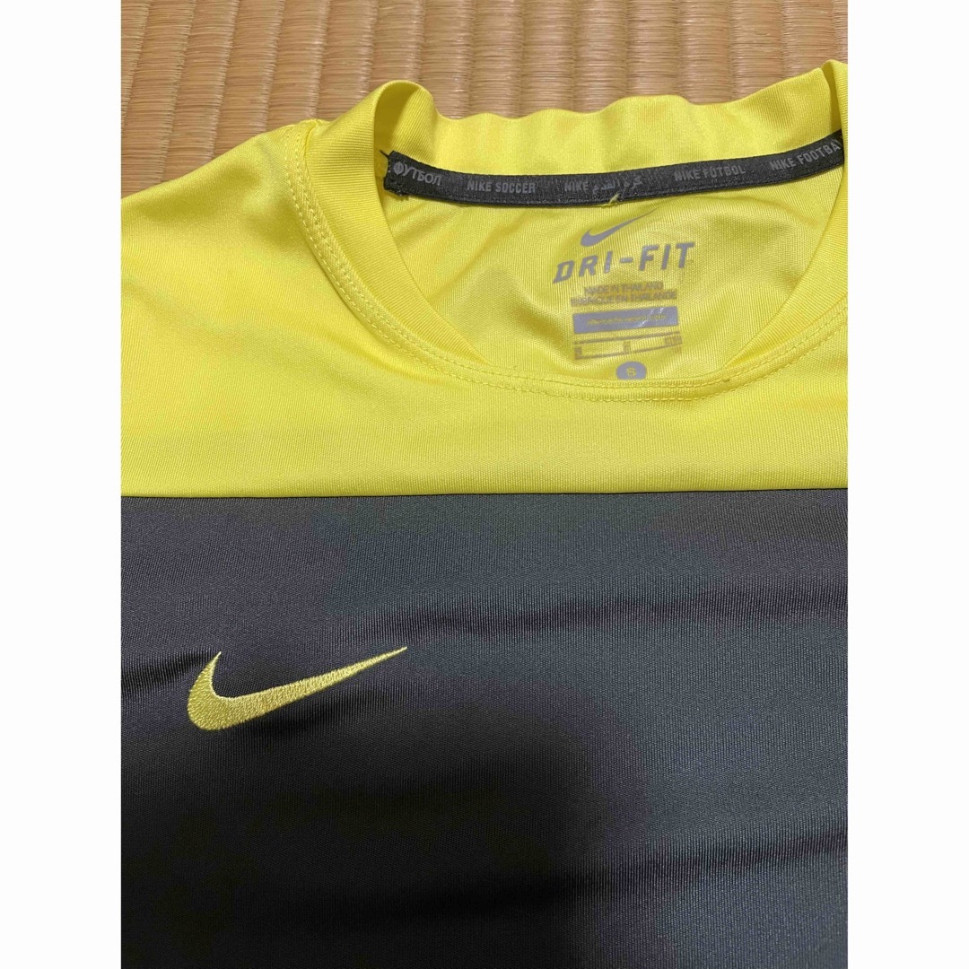 NIKE(ナイキ)のナイキ　キッズ　ドライTシャツ　キッズSサイズ　120から130くらいです、 キッズ/ベビー/マタニティのキッズ服男の子用(90cm~)(Tシャツ/カットソー)の商品写真