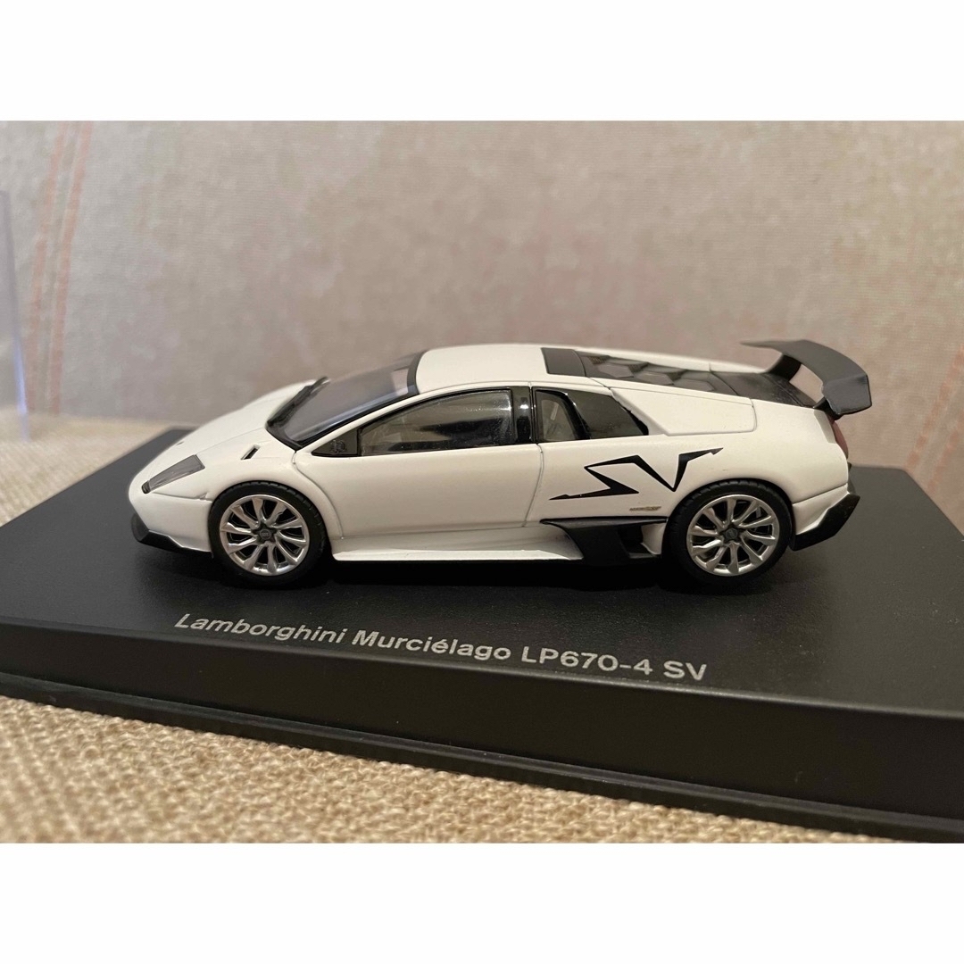 AUTOart(オートアート)のK様専用　訳あり 1/43 オートアートランボ ムルシエラゴ LP670 SV  エンタメ/ホビーのおもちゃ/ぬいぐるみ(ミニカー)の商品写真