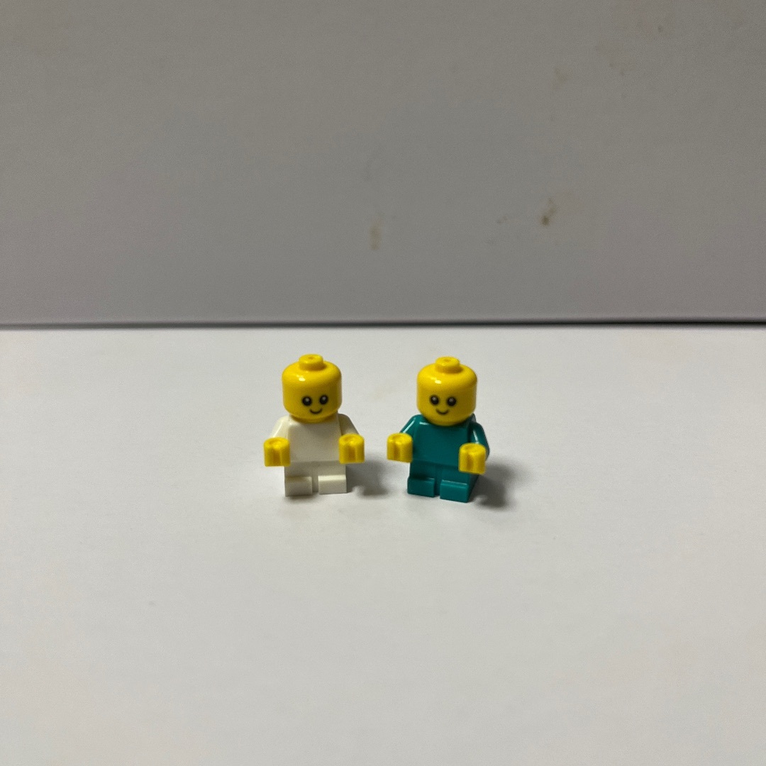 Lego(レゴ)のレゴ　赤ちゃん　ミニフィグ　新品未使用 キッズ/ベビー/マタニティのおもちゃ(知育玩具)の商品写真