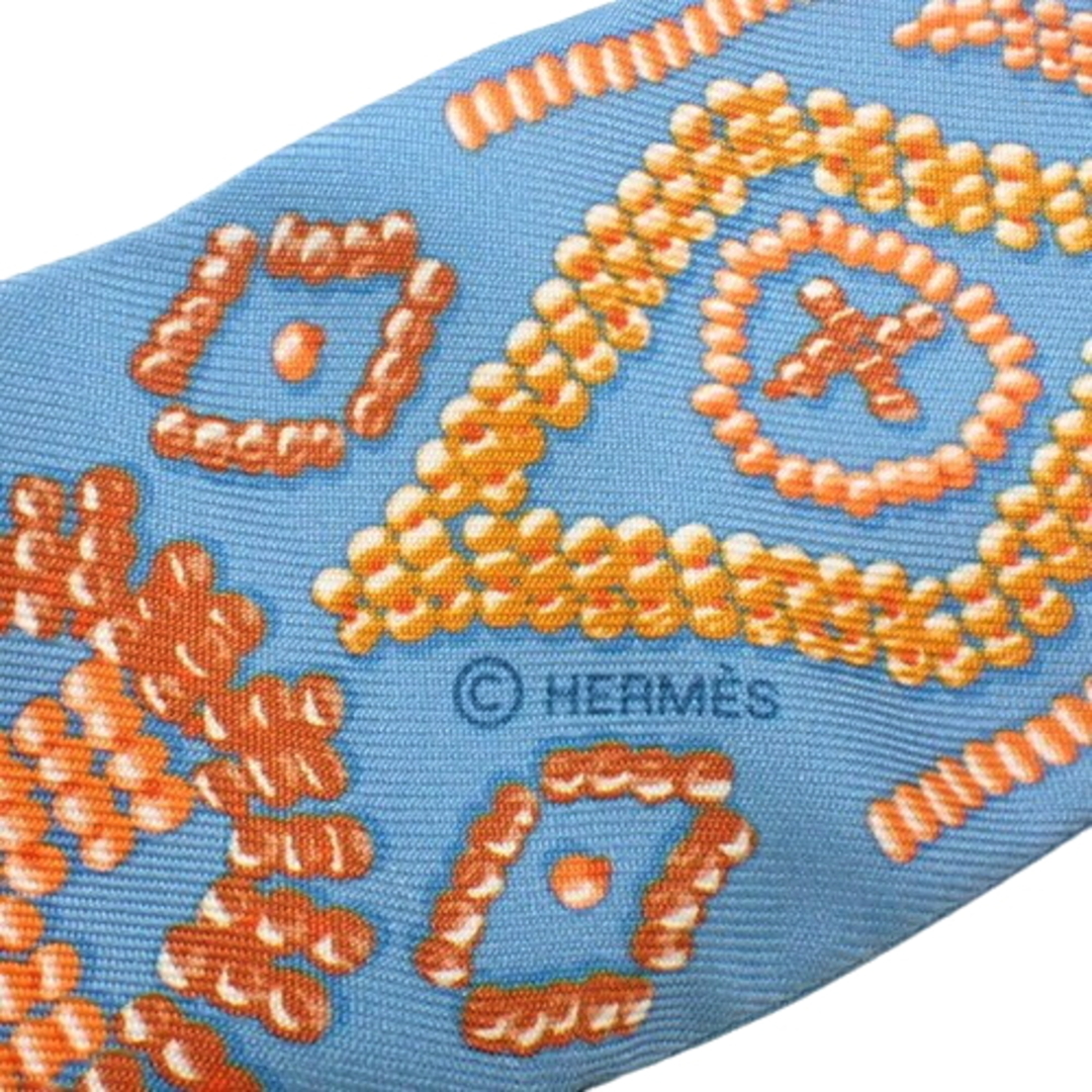 Hermes(エルメス)のHERMES(エルメス) KELLY EN PERLES ケリーアンペルル ツイリー ライトブルー水色 オレンジ シルク スカーフ アパレル バッグ小物 ファッション小物 レディース 40802095295【中古】【アラモード】 レディースのファッション小物(バンダナ/スカーフ)の商品写真