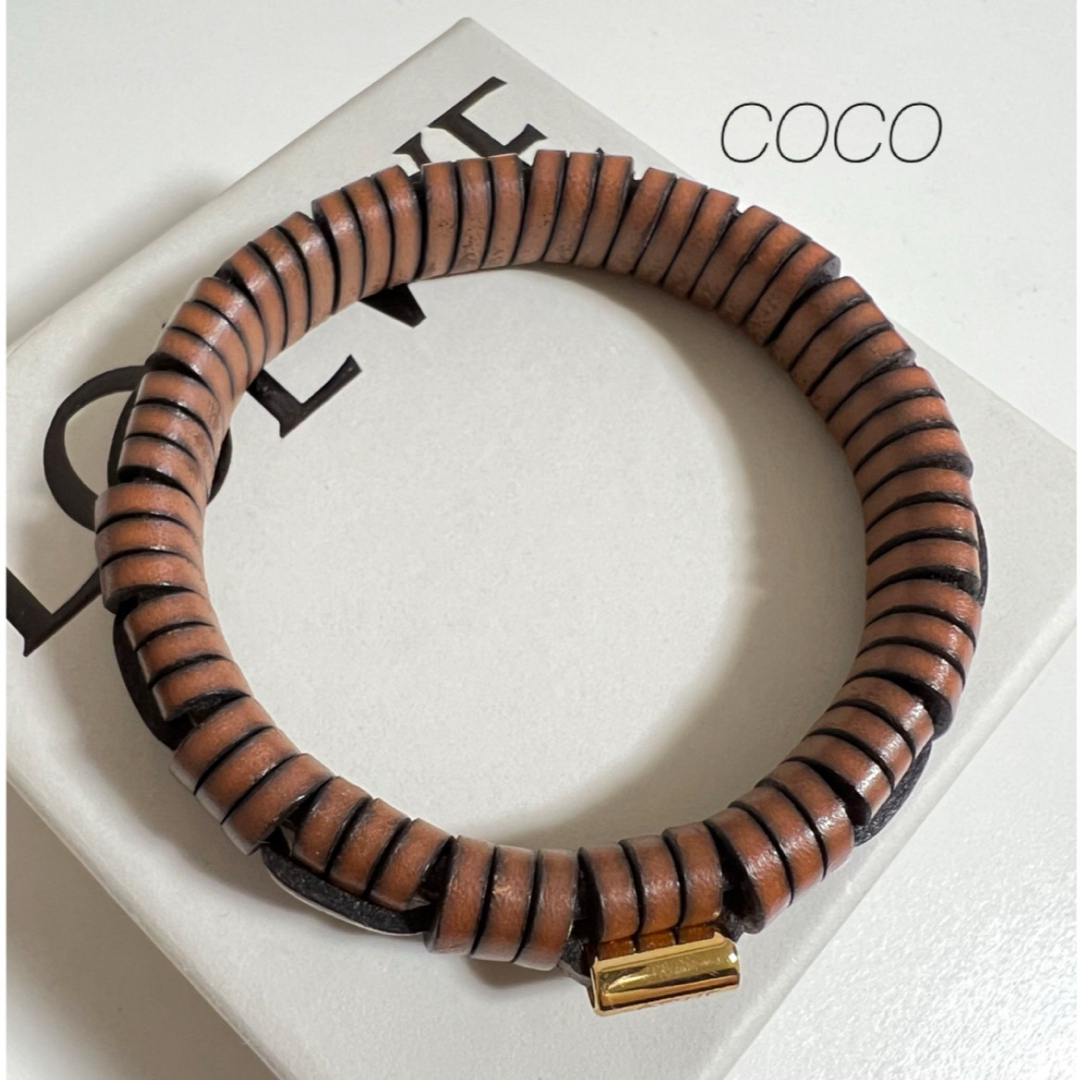 LOEWE(ロエベ)のLOEWE ロエベ  ウーブン バングル レザーバングル タン M レディースのアクセサリー(ブレスレット/バングル)の商品写真