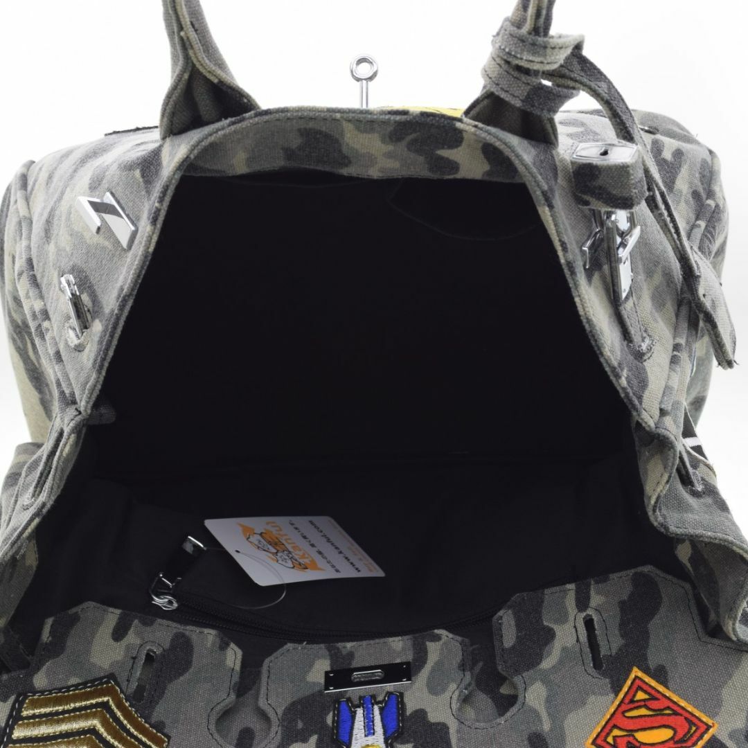 【MICALLEMICALLE】フロッグ カエル付 迷彩キャンバスバッグ レディースのバッグ(その他)の商品写真