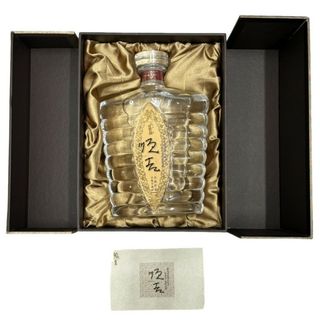 霧島酒造 創業90周年記念 順吉 900ml 33度 未開栓品 長期貯蔵 米麹  32404K295(焼酎)