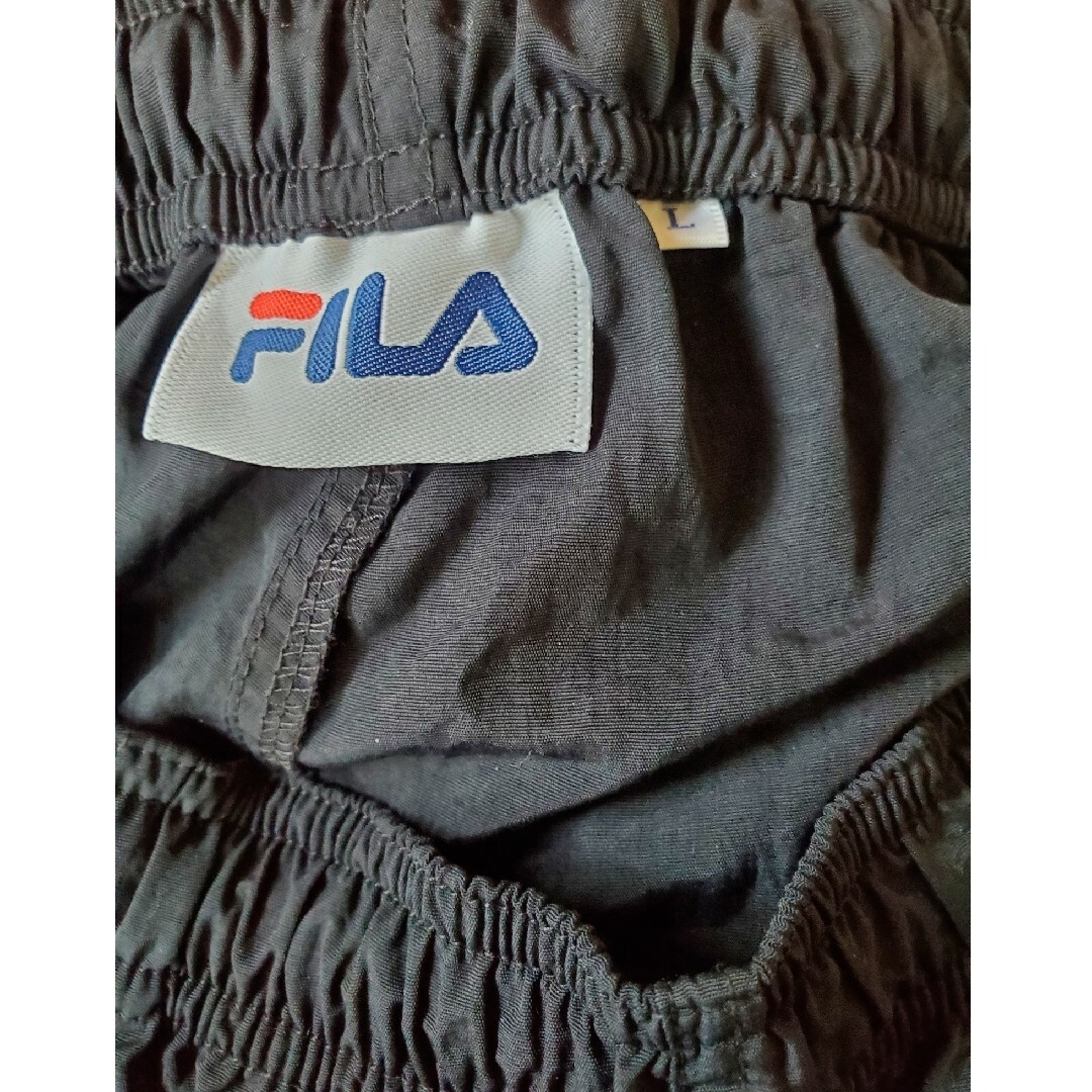 FILA(フィラ)のFILA　濃紺　カーゴパンツ　シャカパン　Lサイズ レディースのパンツ(ワークパンツ/カーゴパンツ)の商品写真