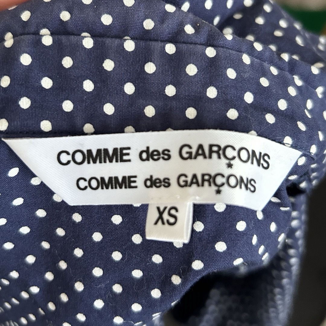 COMME des GARCONS COMME des GARCONS(コムデギャルソンコムデギャルソン)のコムデギャルソンコムデギャルソン丸襟ドットブラウス レディースのトップス(シャツ/ブラウス(長袖/七分))の商品写真