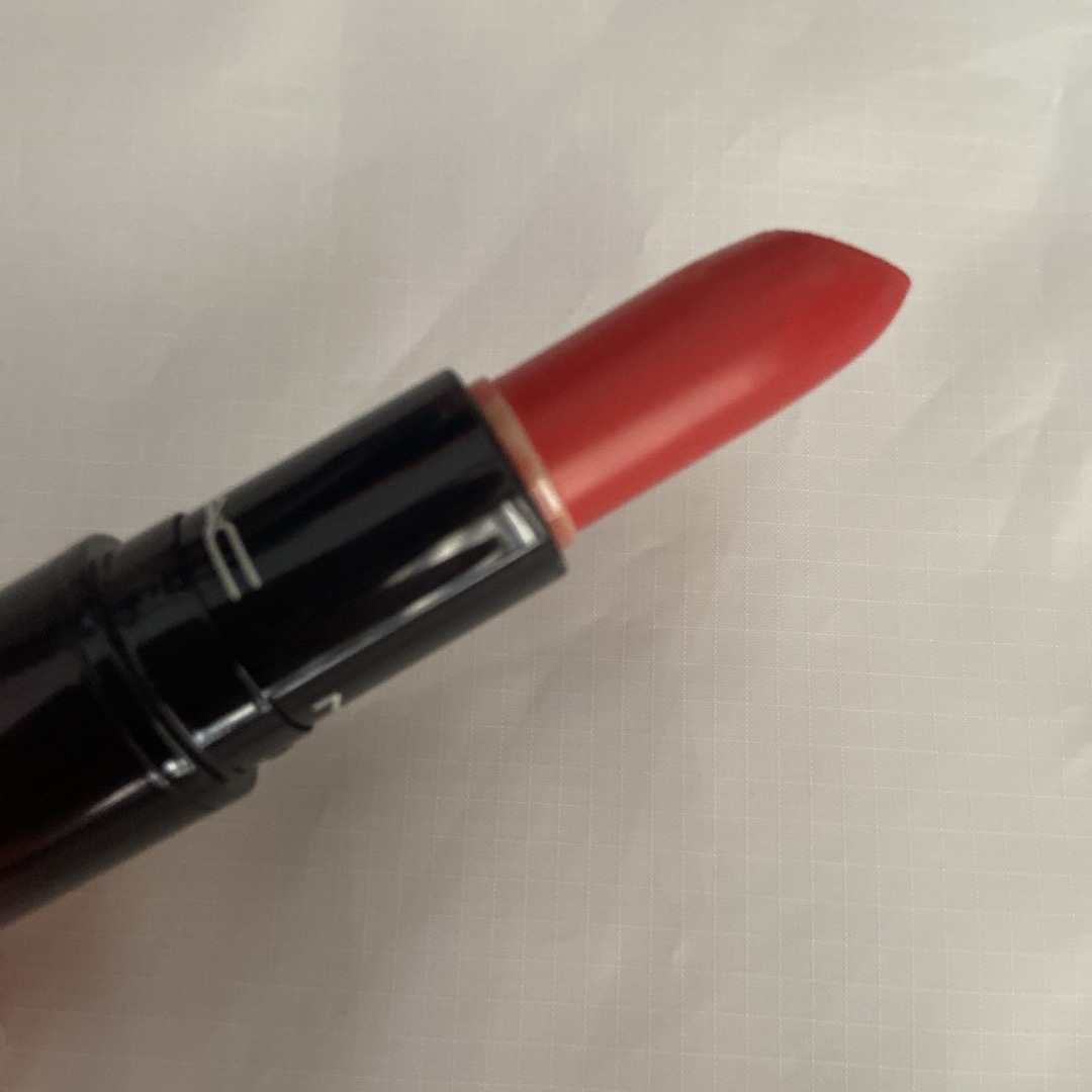 MAC(マック)のMAC ラブミーリップスティック #427 SHAMELESSLY VAIN コスメ/美容のベースメイク/化粧品(口紅)の商品写真