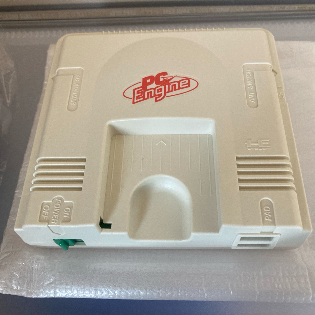 KONAMI(コナミ)のKONAMI PCエンジンmini 開封・使用済　中古品 エンタメ/ホビーのゲームソフト/ゲーム機本体(その他)の商品写真