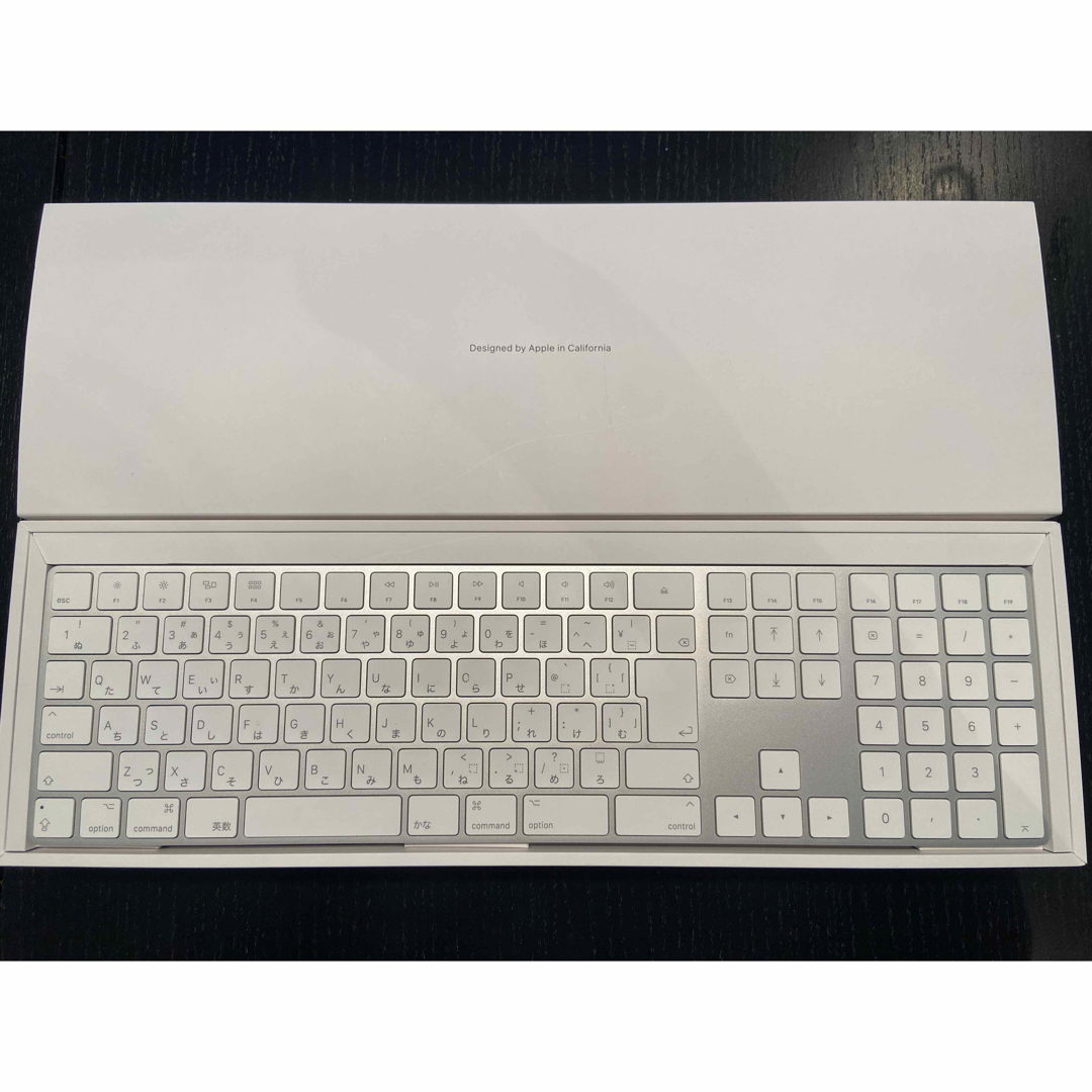 Apple(アップル)のApple Magic Keyboard A1843 テンキー付 スマホ/家電/カメラのPC/タブレット(その他)の商品写真