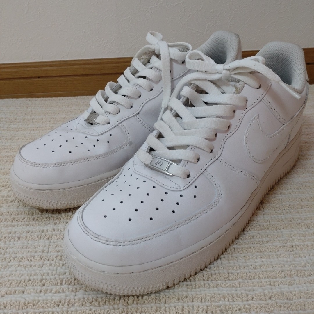 NIKE(ナイキ)のにし様ご予約品　　NIKE　ナイキスエアフォース1スニーカー メンズの靴/シューズ(スニーカー)の商品写真