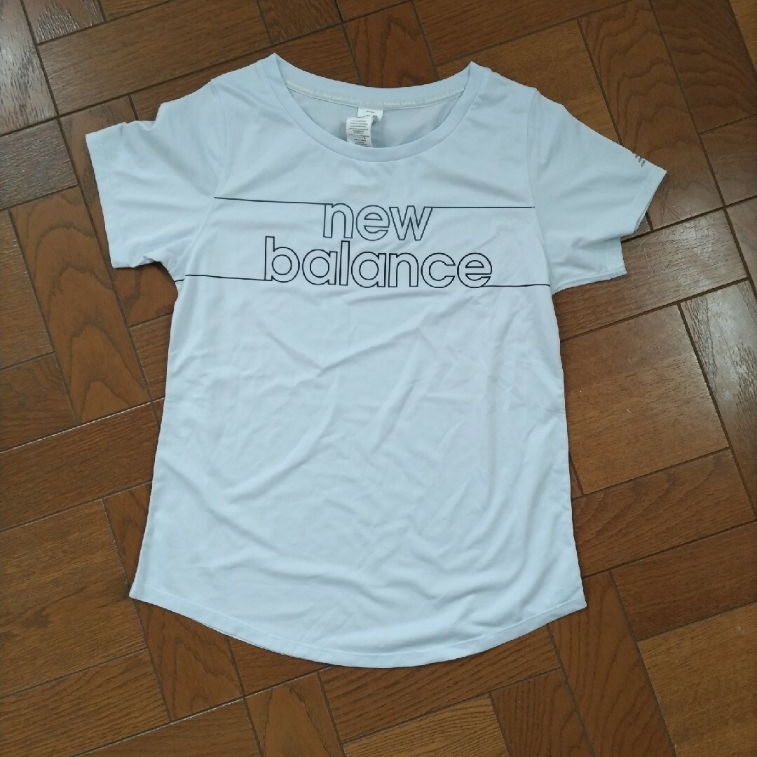 New Balance(ニューバランス)のニューバランス　半袖Tシャツ　Ｓサイズレディース　マラソンランニング　未使用 レディースのトップス(Tシャツ(半袖/袖なし))の商品写真