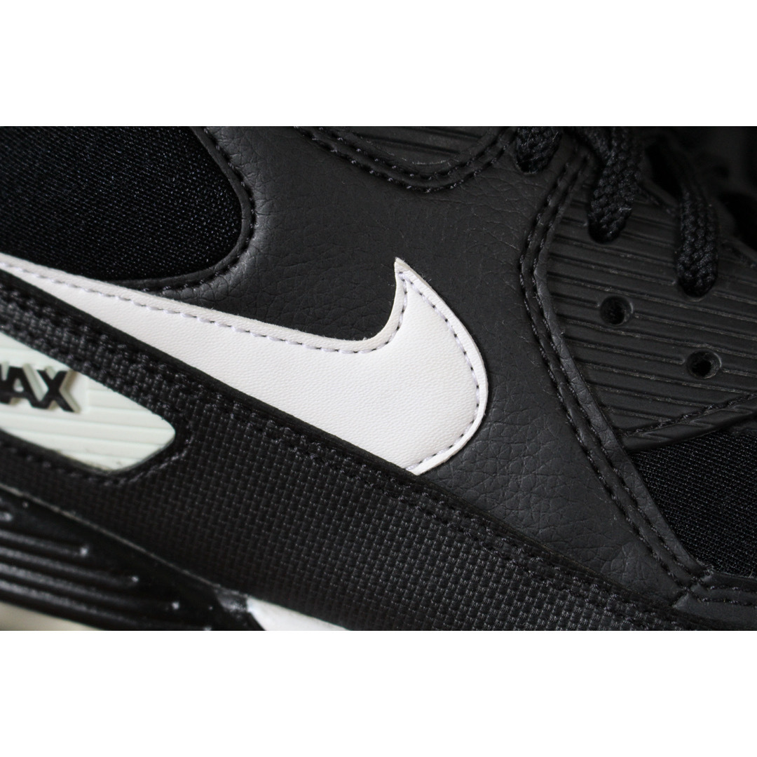NIKE(ナイキ)のNIKE AIR MAX 90 Essential ブラック ホワイト 26.5 メンズの靴/シューズ(スニーカー)の商品写真