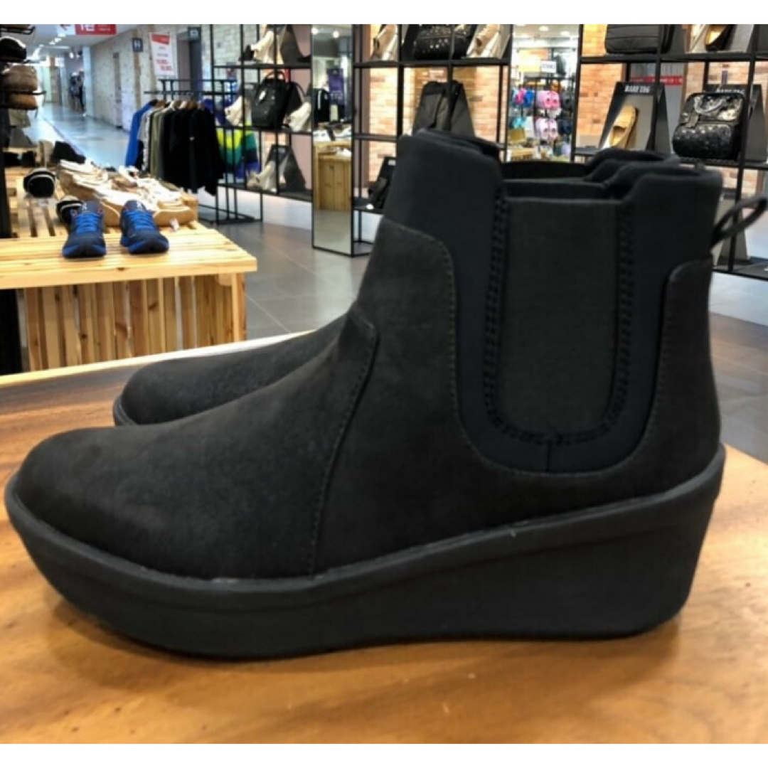 Clarks(クラークス)のクラークス　サイドゴアブーツ US71/2 23.5-24.0 ブラック レディースの靴/シューズ(ブーツ)の商品写真