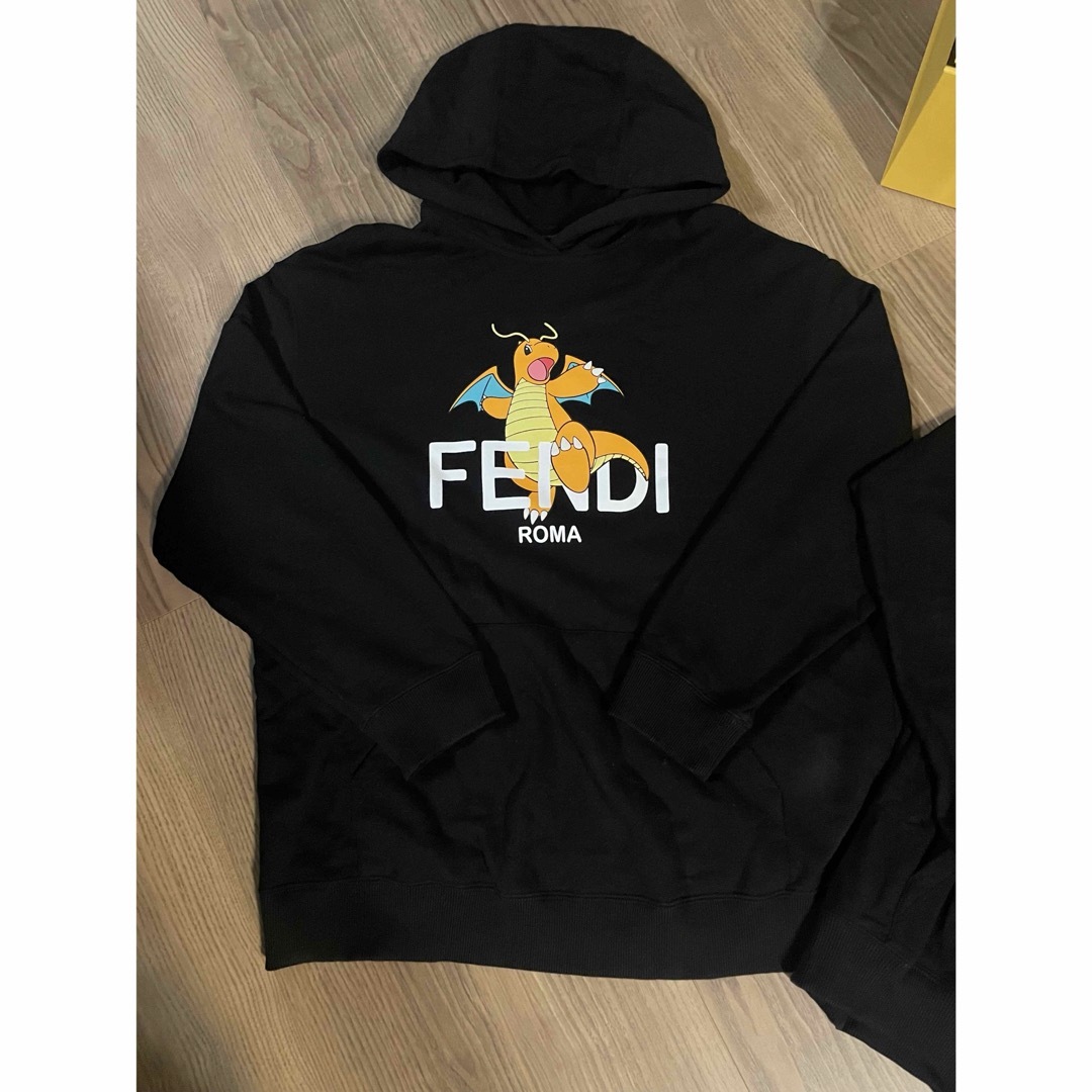 FENDI(フェンディ)のFENDI フェンディ Pokémon ポケモン スウェットパーカー 2着セット メンズのトップス(パーカー)の商品写真