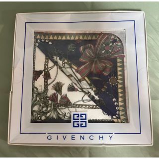 GIVENCHY - ［未使用・訳あり］GIVENCHY  ハンカチ　２枚