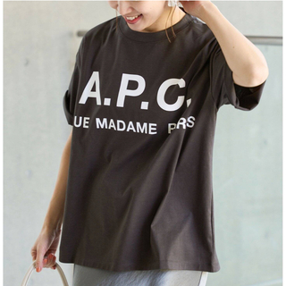 A.P.C - IENA 【A.P.C./アー・ペー・セー】別注 ビッグロゴTシャツ