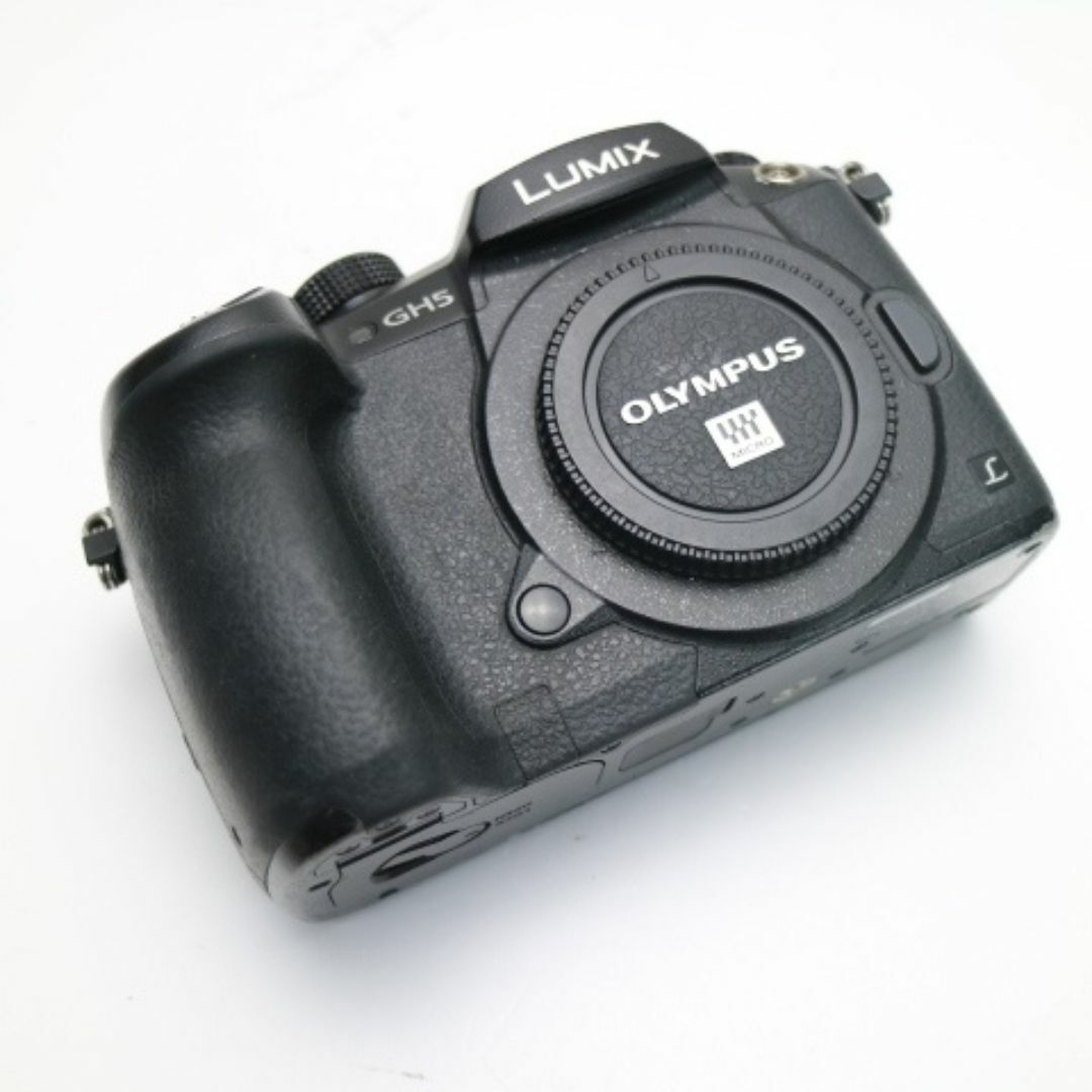 Panasonic(パナソニック)のDC-GH5 ボディ ブラック  M444 スマホ/家電/カメラのカメラ(ミラーレス一眼)の商品写真