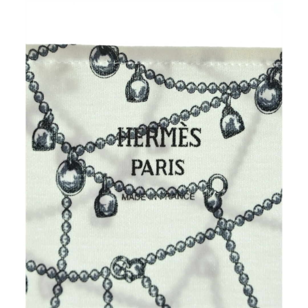 Hermes(エルメス)のHERMES エルメス Tシャツ・カットソー 38(S位) 白x黒(総柄) 【古着】【中古】 レディースのトップス(カットソー(半袖/袖なし))の商品写真