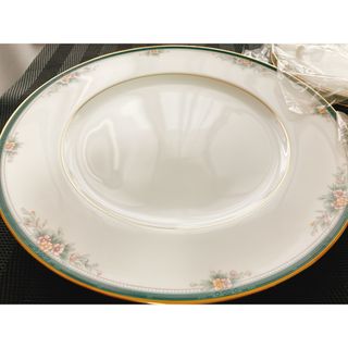 ノリタケ(Noritake)のノリタケ　大皿1枚 中皿5枚&セット　プレート ケーキ皿 & 大皿(食器)