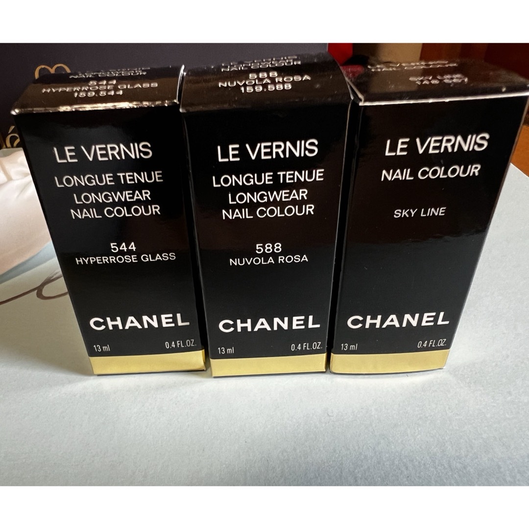 CHANEL(シャネル)のCHANEL ヴェルニ 4本セット② コスメ/美容のネイル(マニキュア)の商品写真