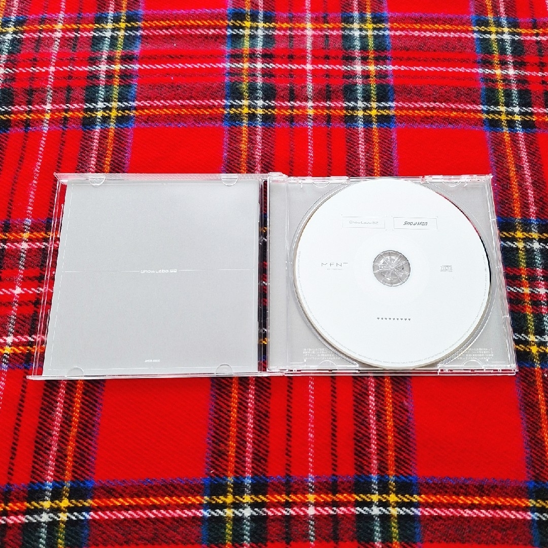 Snow Man(スノーマン)のSnow Labo. S2 通常盤 CD 初回スリーブ仕様 Snow Man エンタメ/ホビーのCD(ポップス/ロック(邦楽))の商品写真