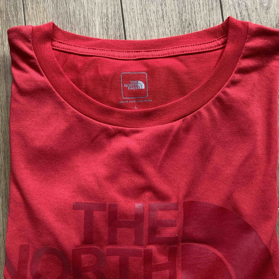 THE NORTH FACE(ザノースフェイス)のまぁ様　THE NORTH FACE  半袖　Lサイズ メンズのトップス(Tシャツ/カットソー(半袖/袖なし))の商品写真