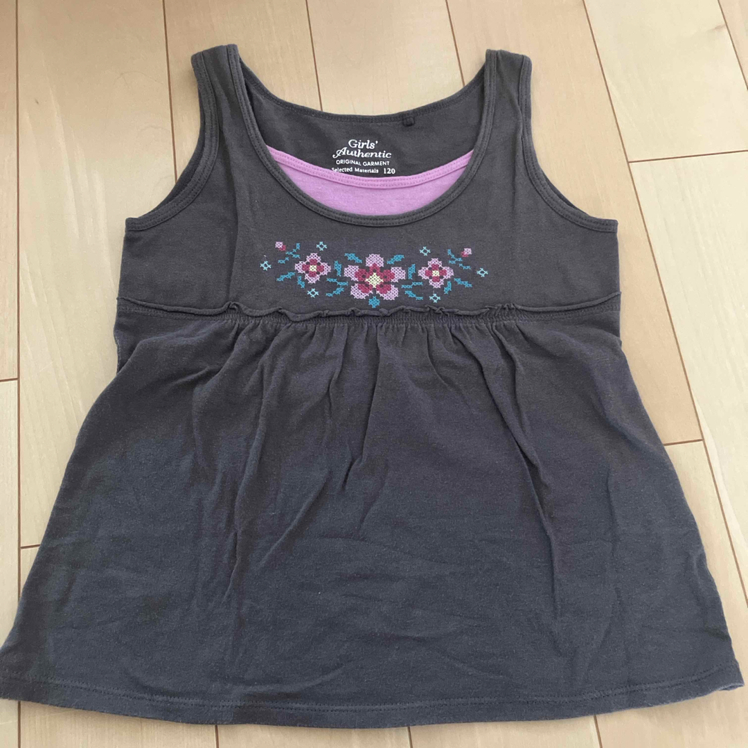 UNIQLO(ユニクロ)のユニクロ キッズ/ベビー/マタニティのキッズ服女の子用(90cm~)(Tシャツ/カットソー)の商品写真