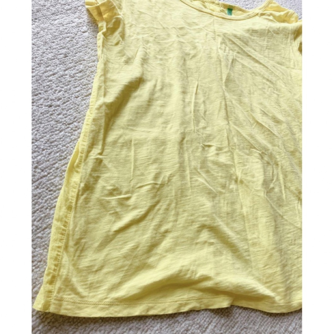 BENETTON(ベネトン)のイエロー バックスリットボタンTシャツ ベネトン レディースのトップス(Tシャツ(半袖/袖なし))の商品写真