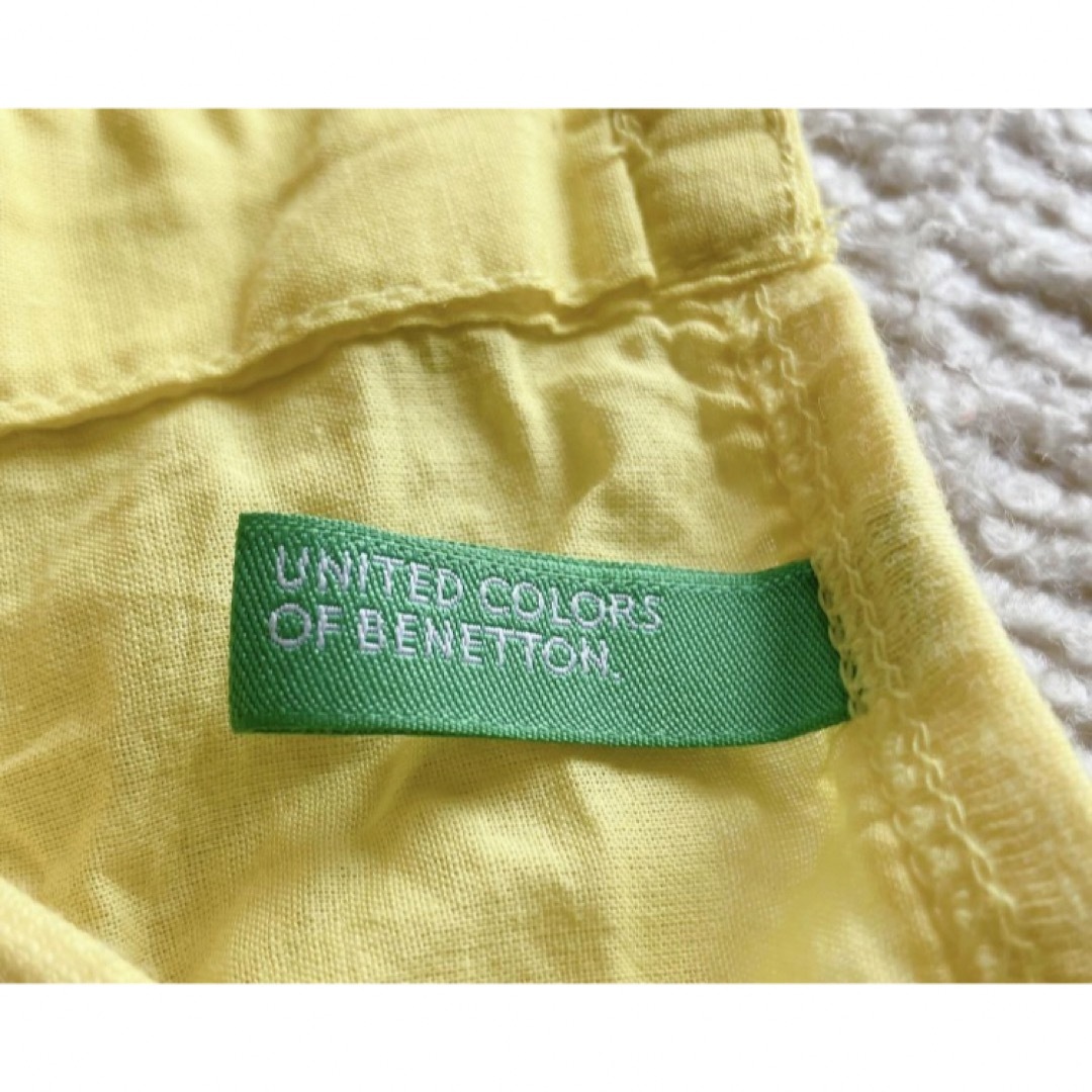 BENETTON(ベネトン)のイエロー バックスリットボタンTシャツ ベネトン レディースのトップス(Tシャツ(半袖/袖なし))の商品写真