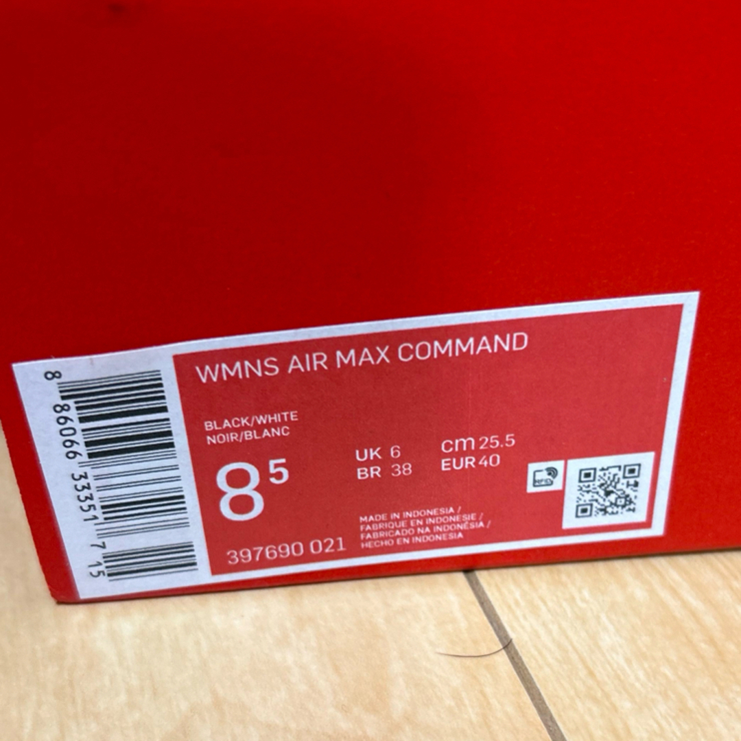 NIKE(ナイキ)の新品　ナイキ エア マックス コマンド       25.5cm レディースの靴/シューズ(スニーカー)の商品写真
