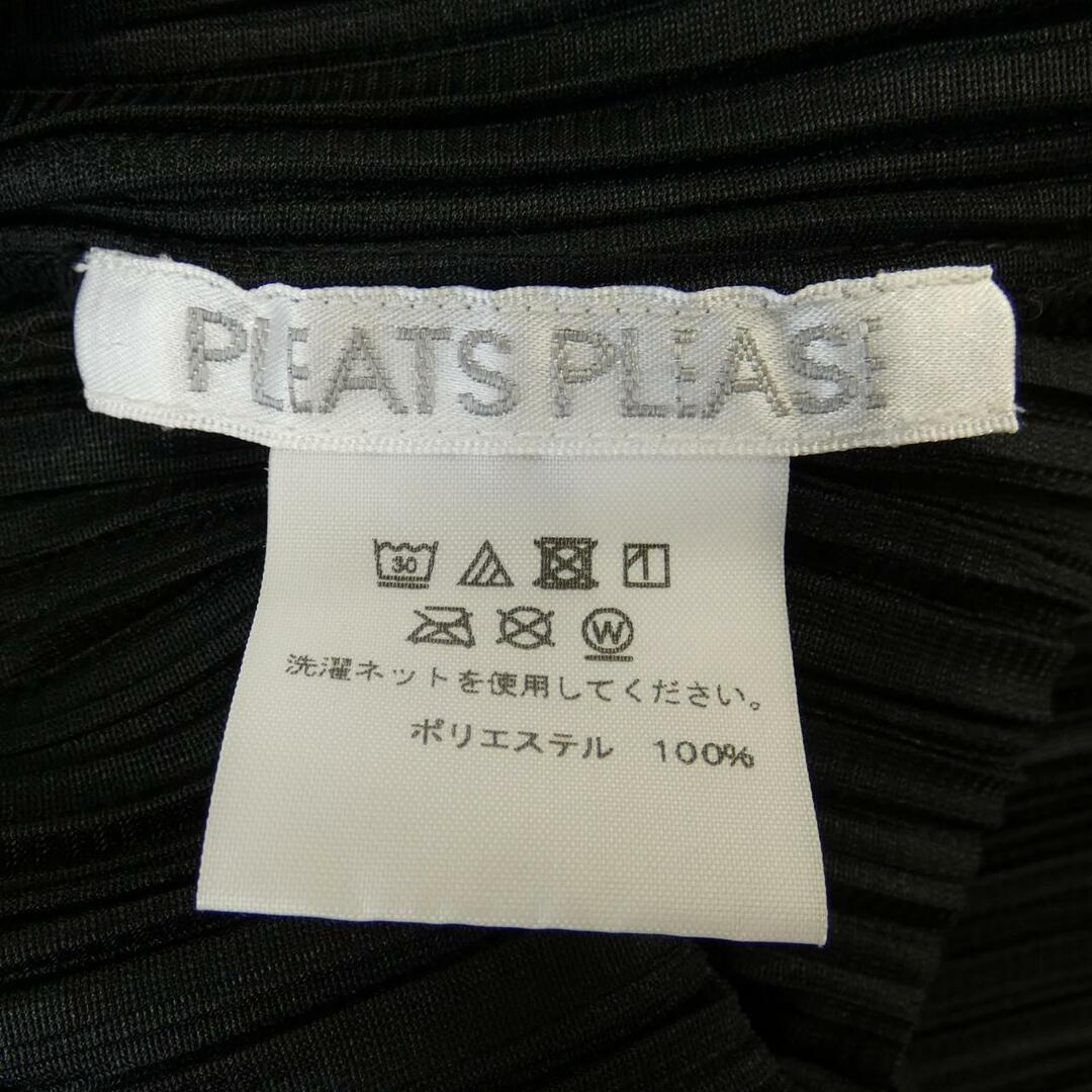 PLEATS PLEASE ISSEY MIYAKE(プリーツプリーズイッセイミヤケ)のプリーツプリーズ PLEATS PLEASE コート レディースのジャケット/アウター(その他)の商品写真