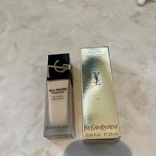 Yves Saint Laurent - 箱付き　イブサンローラン　ファンデーション