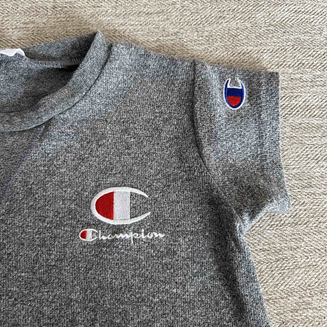 Champion(チャンピオン)の【美品】チャンピョン 半袖90cm キッズ/ベビー/マタニティのキッズ服女の子用(90cm~)(Tシャツ/カットソー)の商品写真