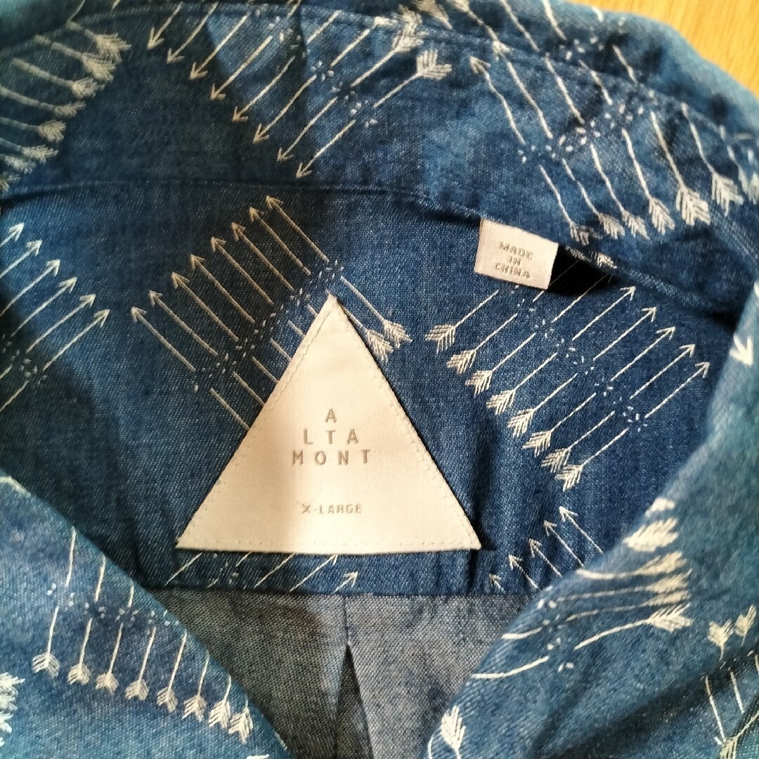 ALTAMONT(オルタモント)の新品未使用タグ付き　ALTAMONT メンズシャツ　XL　匿名配送 メンズのトップス(シャツ)の商品写真