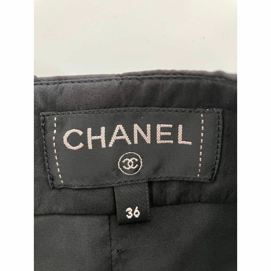 CHANEL(シャネル)のシャネル　chanel 総柄　スカート　ココマーク　ロゴ　キルティング レディースのスカート(ミニスカート)の商品写真