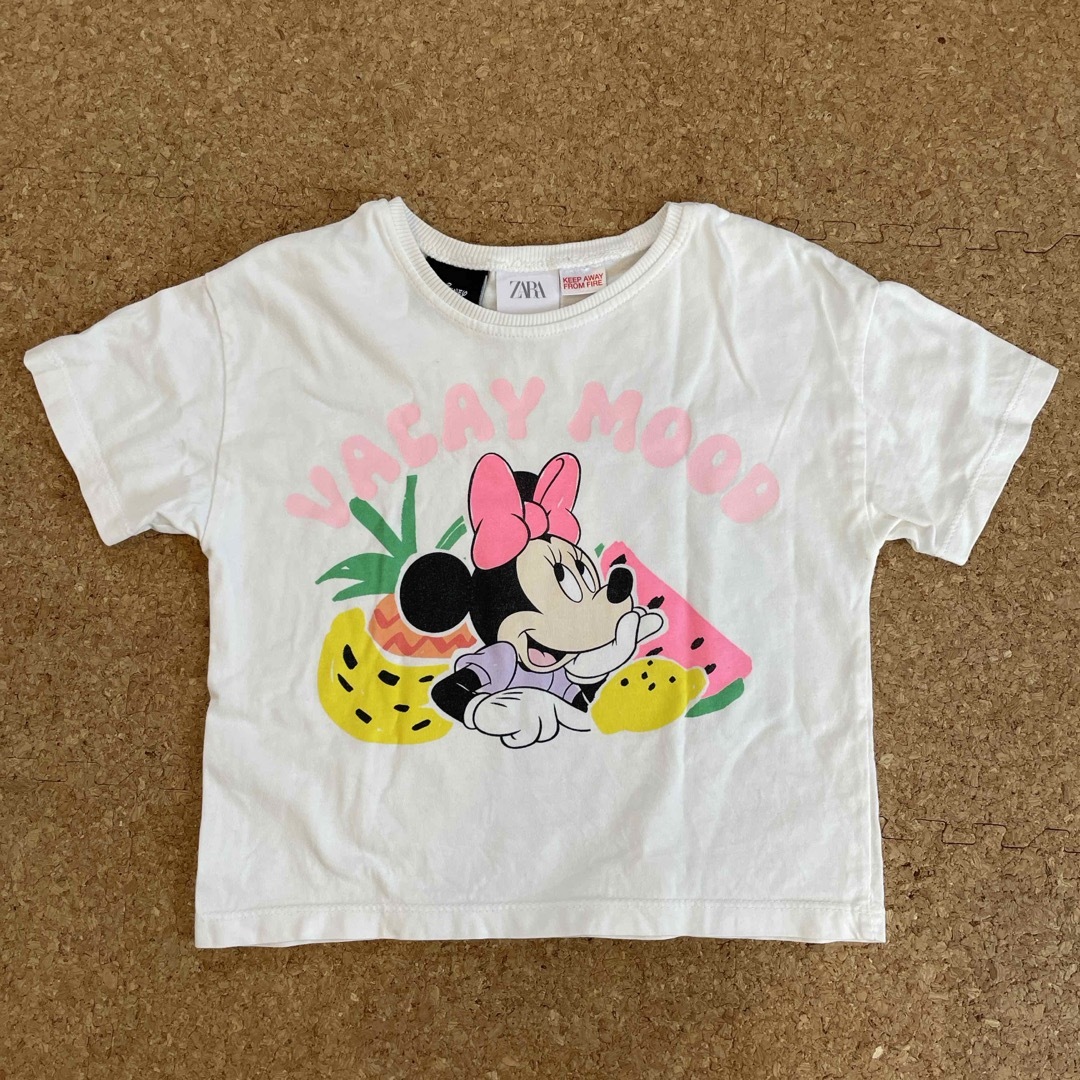 ZARA KIDS(ザラキッズ)のミニーちゃん柄 Tシャツ&ショートパンツ 98センチ キッズ/ベビー/マタニティのキッズ服女の子用(90cm~)(Tシャツ/カットソー)の商品写真