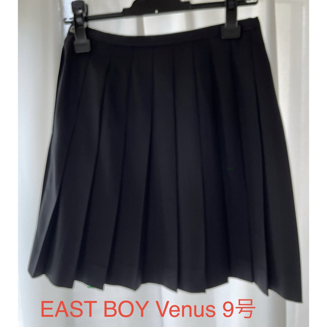 EASTBOY(イーストボーイ)のEAST BOY Venus プリーツスカート　黒　 レディースのスカート(ひざ丈スカート)の商品写真