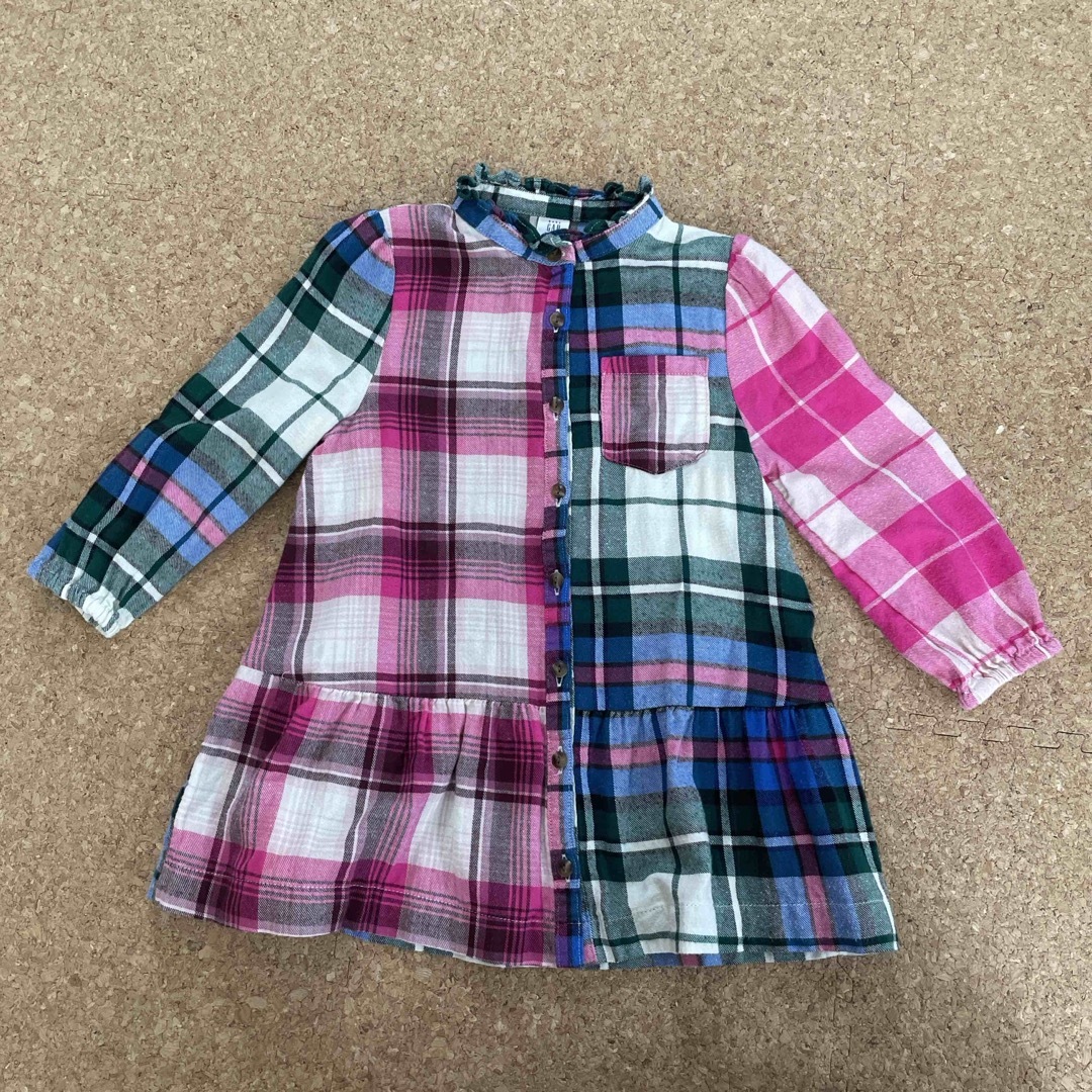 babyGAP(ベビーギャップ)のシャツワンピース100センチ キッズ/ベビー/マタニティのキッズ服女の子用(90cm~)(ワンピース)の商品写真