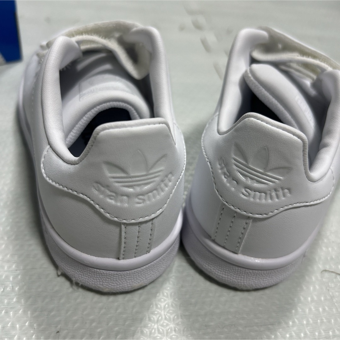 adidas(アディダス)のスタンスミス　　子供用 19センチ キッズ/ベビー/マタニティのキッズ靴/シューズ(15cm~)(スニーカー)の商品写真