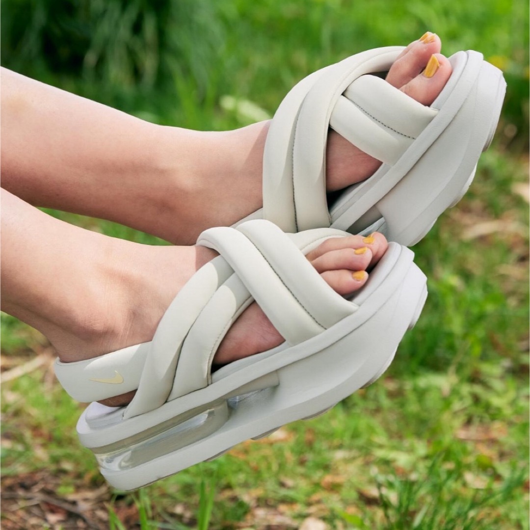 NIKE(ナイキ)のNike Air Max Isla Sandal  23cm レディースの靴/シューズ(サンダル)の商品写真
